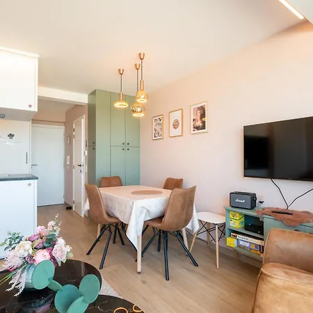 Luxury Sea View In Apartment Koksijde